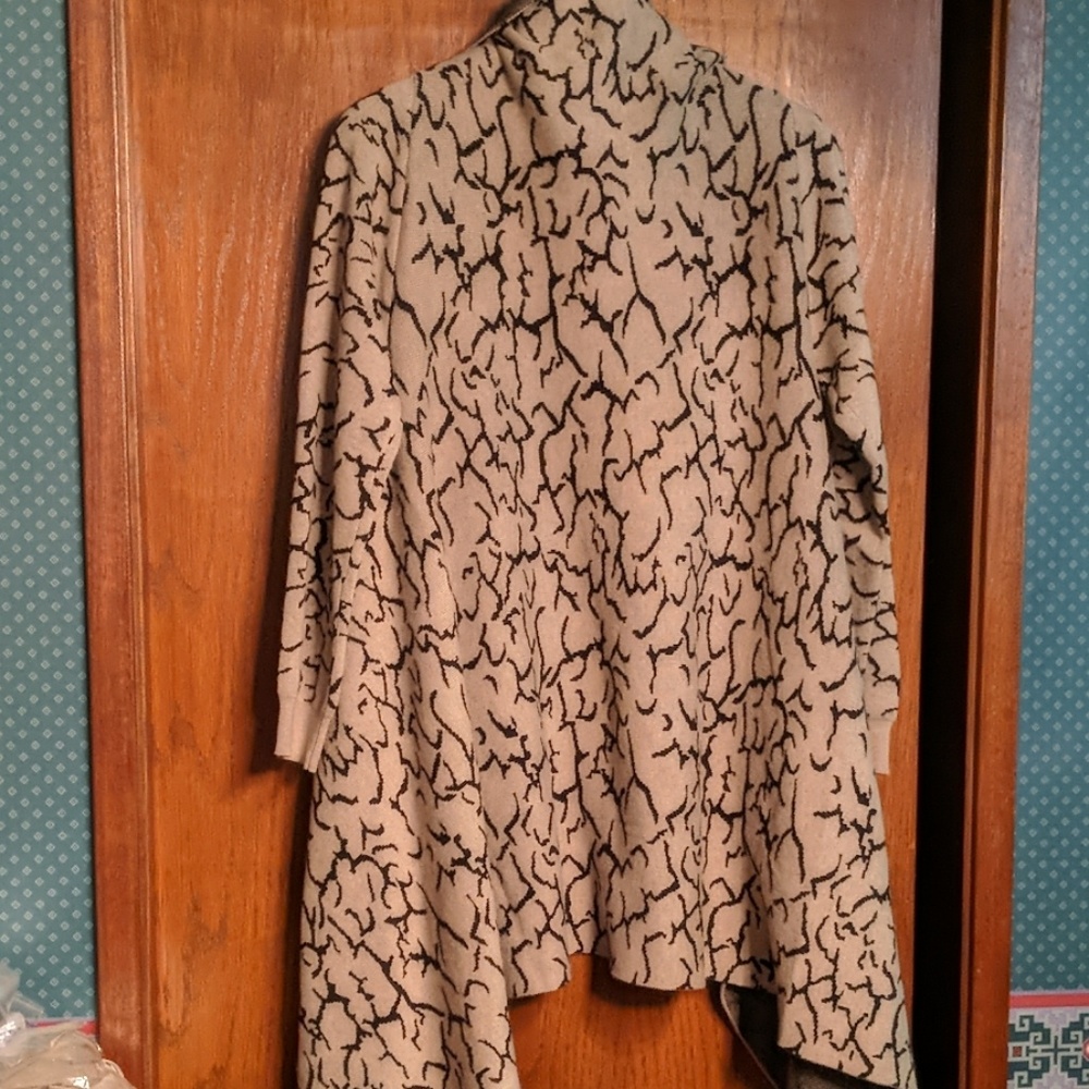 Waterfall Sweater -- New With Tags - Picture 5 of 5